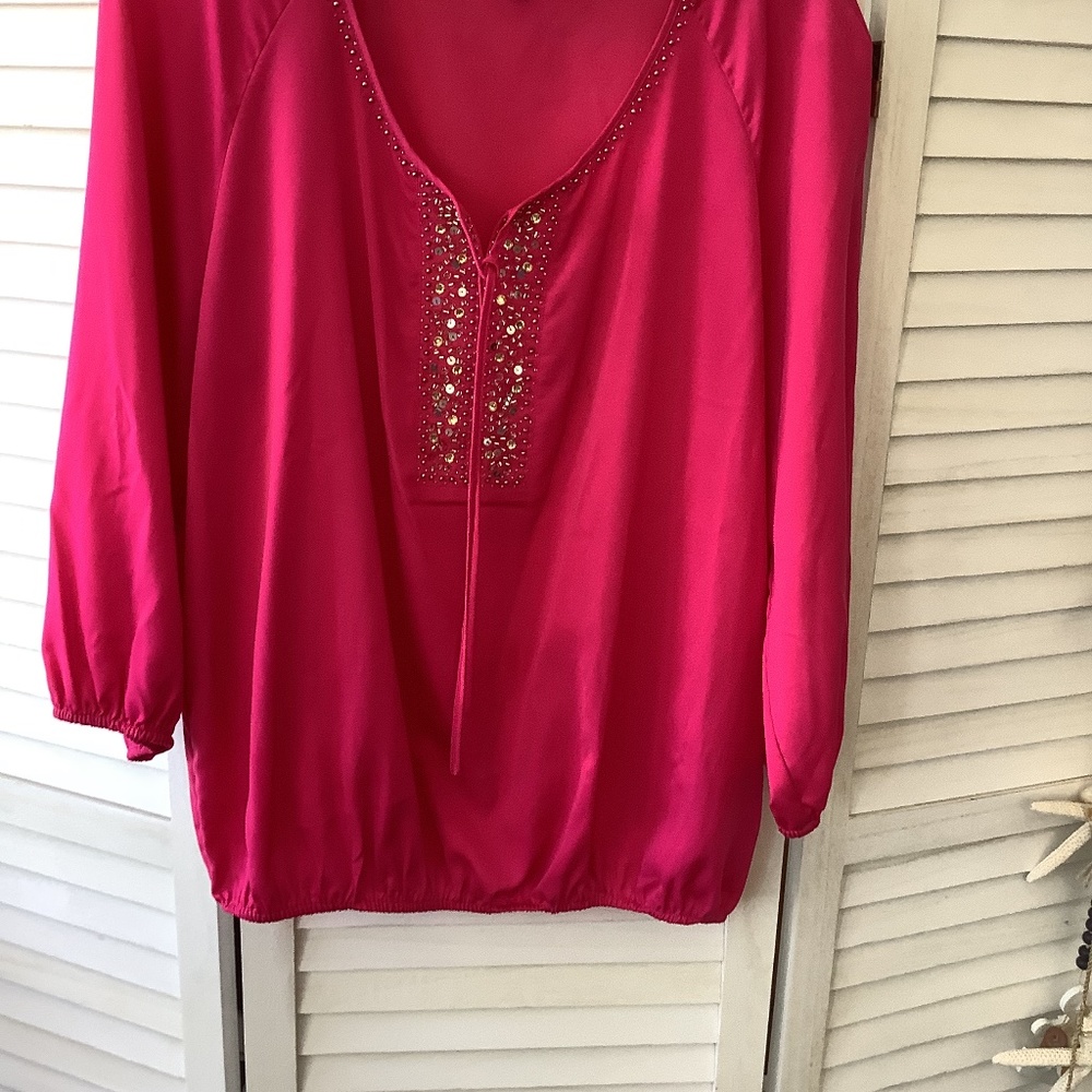 Laura Ashley pink long sleeve top. Medium